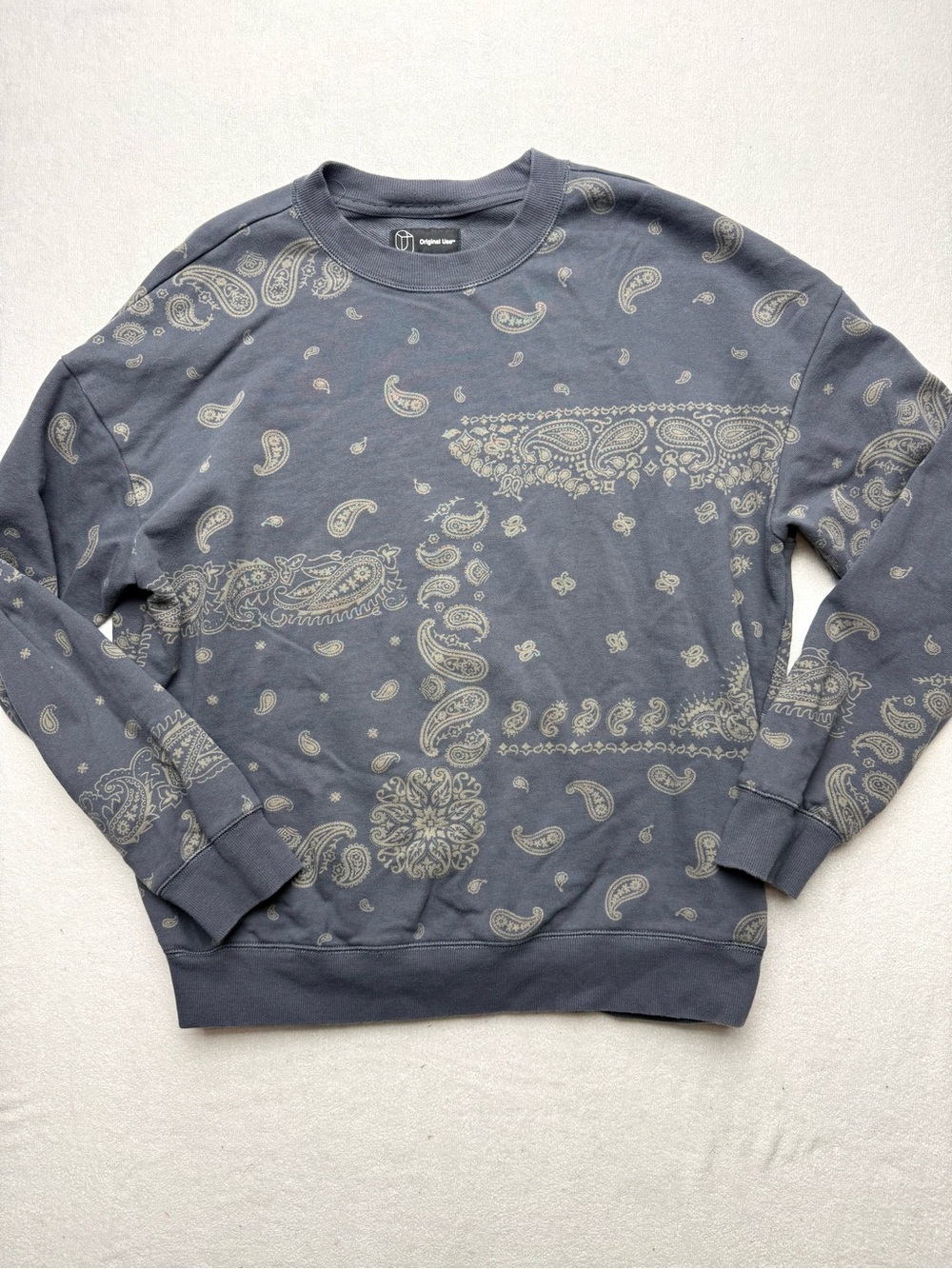 Original Use Gray Crewneck Sweater with Cream Paisley Print